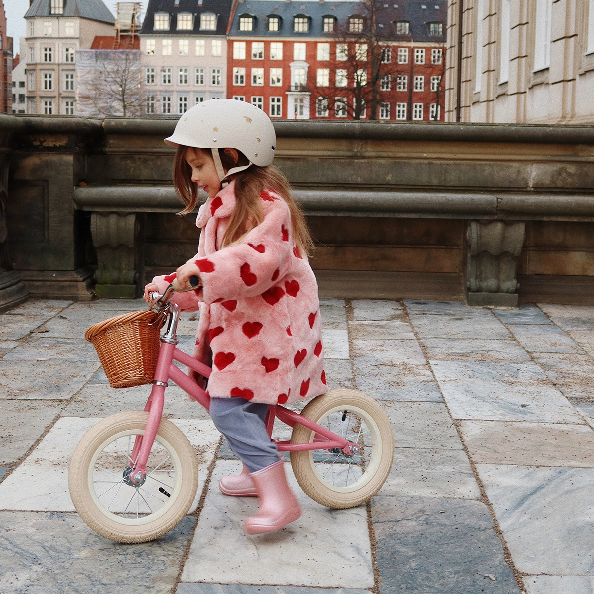 Konges Sløjd Laufrad Balance Bike „Sparkeling Pink“, 12-Zoll, ab ca. 2 Jahre