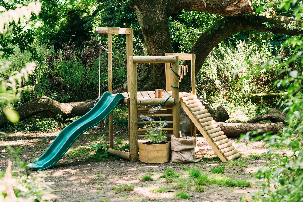 Plum Discovery Spielhaus