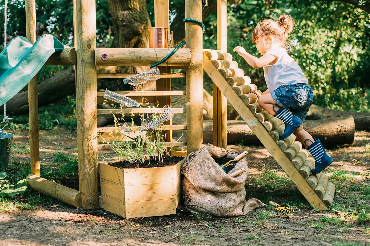 Plum Discovery Spielhaus