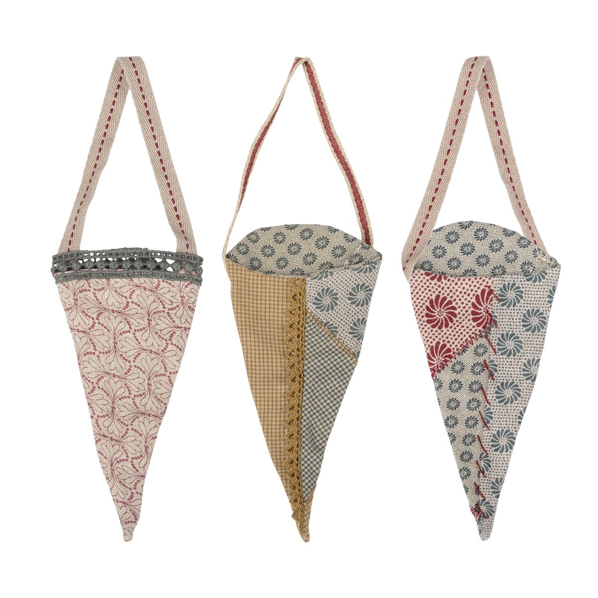 Maileg Weihnachtsbaumschmuck 3er-Set „Stofftütchen“ 15x7cm
