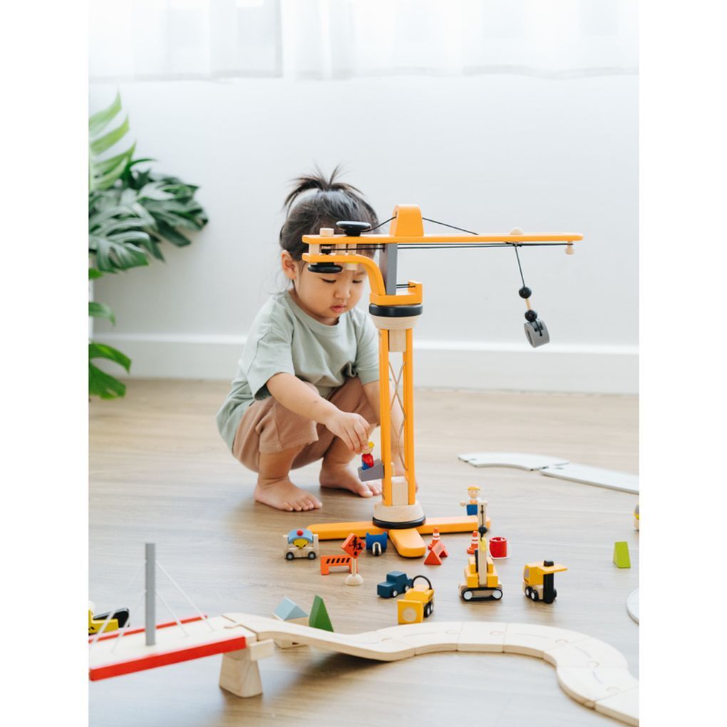 PlanToys Spielzeugkran-Set aus Holz – Bild 6
