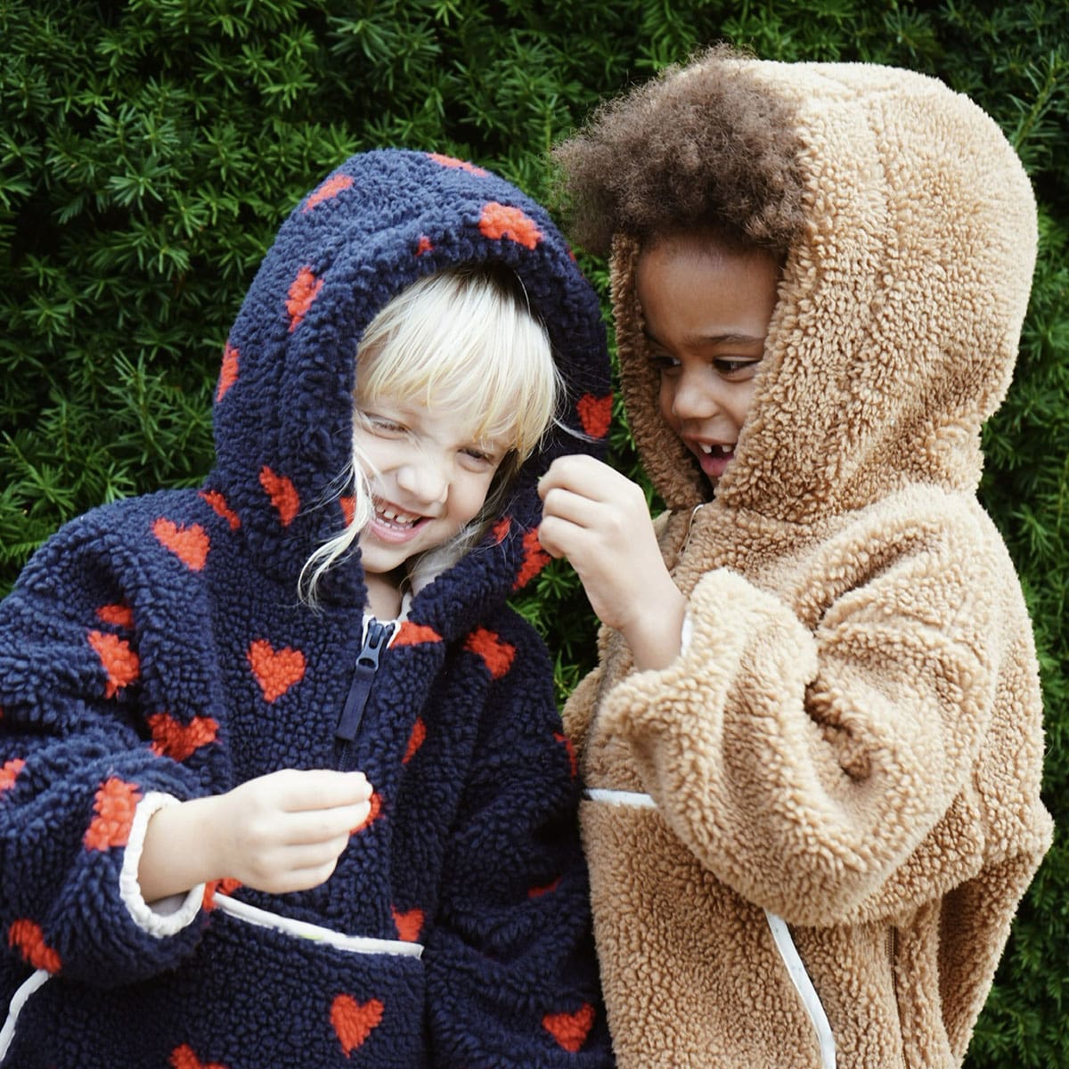 Konges Sløjd Grizz Teddy Poncho „Creme Off White“ 1-4J, 7-8J – Bild 8