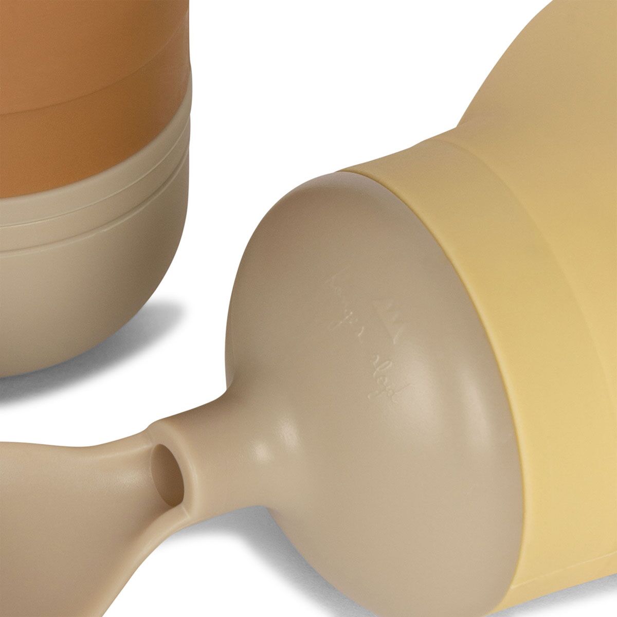 DELISTED Konges Sløjd Silikon Smoothie-Beutel-Set „Limonade / Caramel“ – Bild 3
