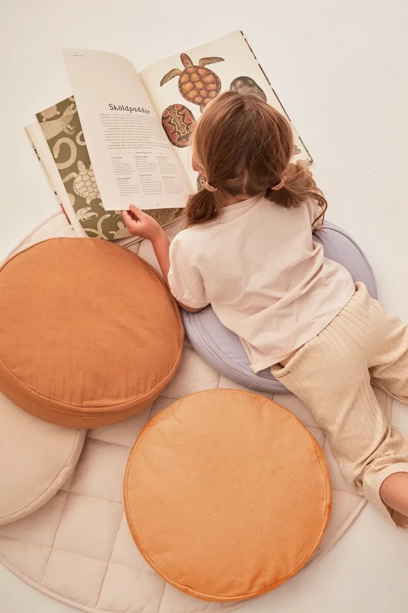 DELISTED Kids Concept Bodenkissen rund hellbeige, ø40cm – Bild 7