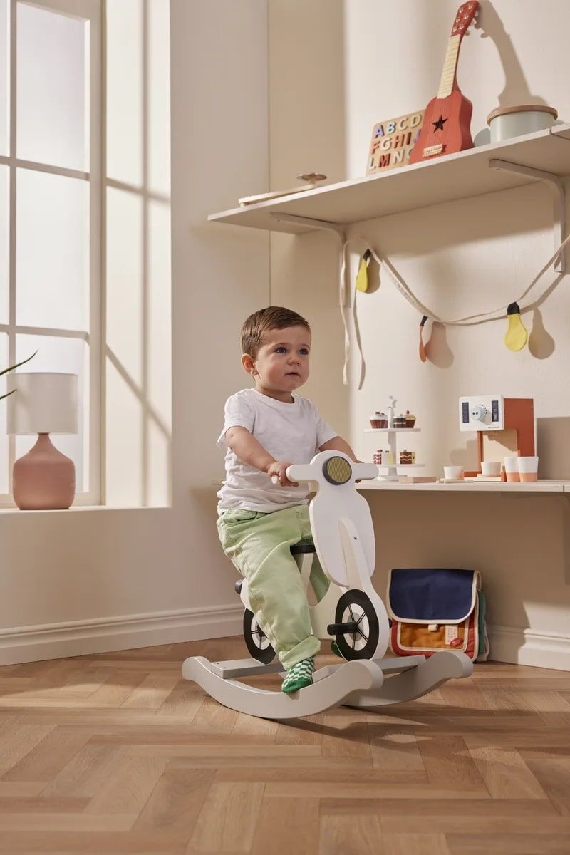 Kids Concept Schaukel-Scooter „weiß“, FSC® – Bild 5