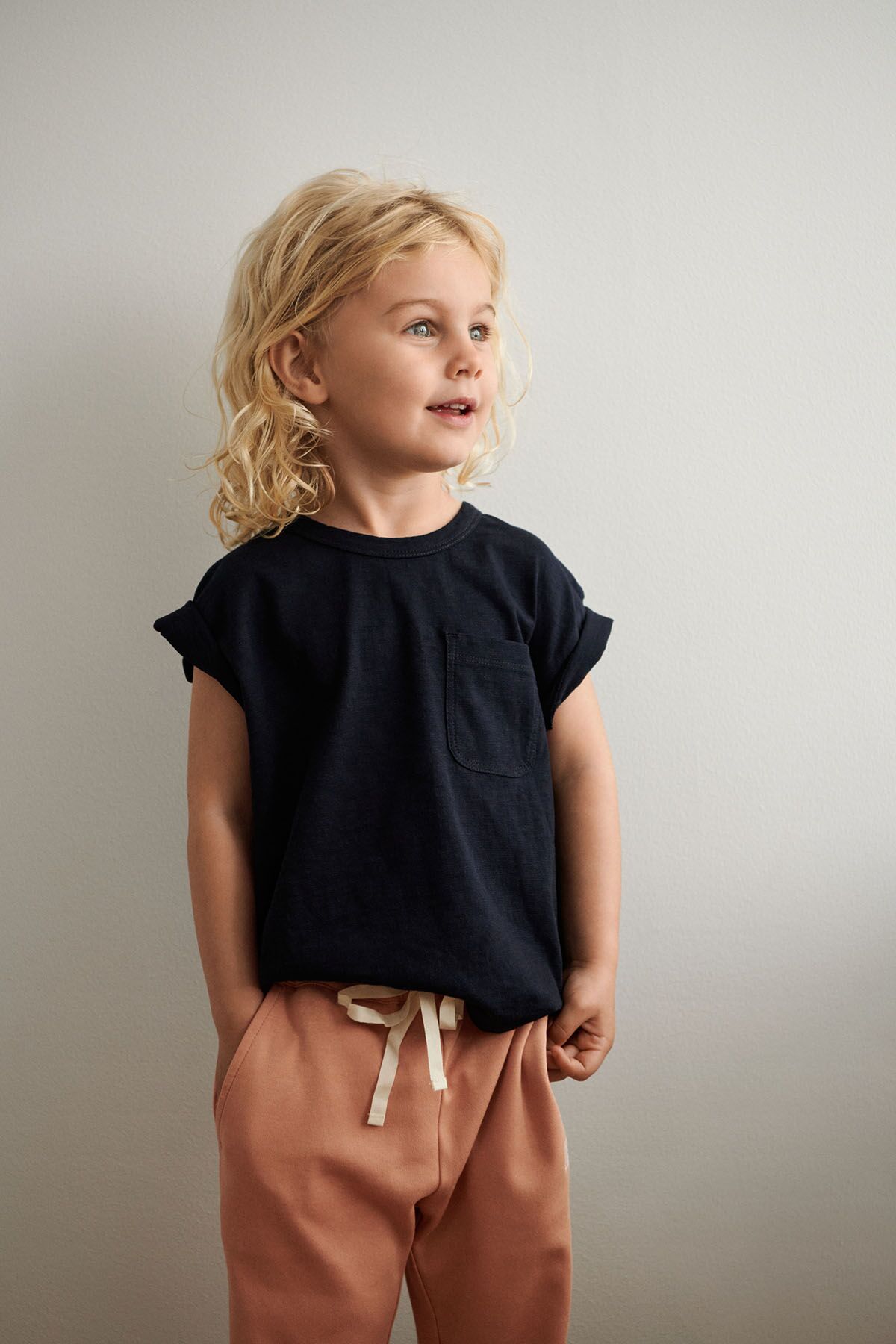 Liewood Kinder-Jogginghose Dili „Midnight navy“, schwerer Interlock-Jersey, Gr. 56-104 – Bild 6