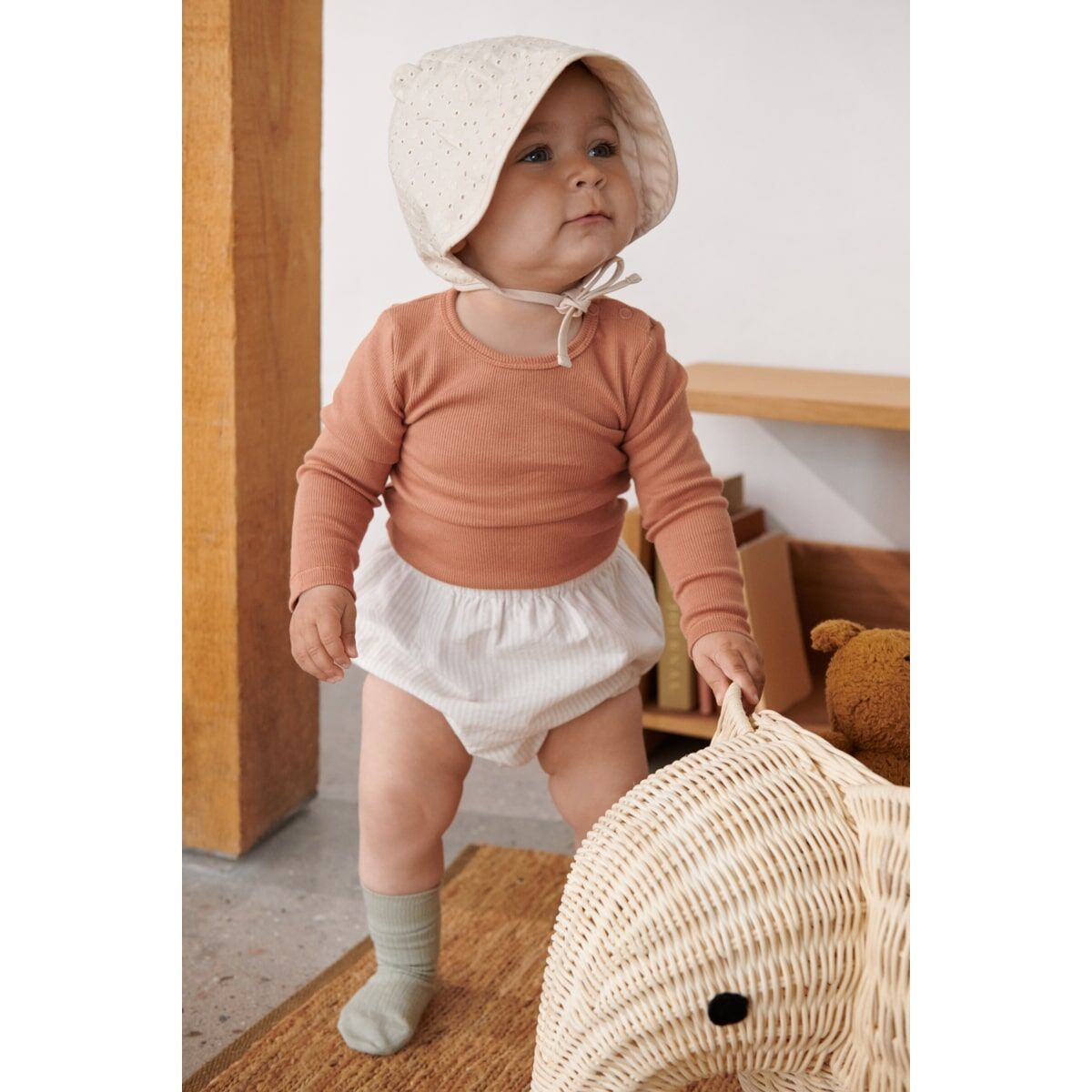 Liewood Pumphose Derby „Crisp white / Sandy“, Gr. 56, 62, 92 – Bild 6