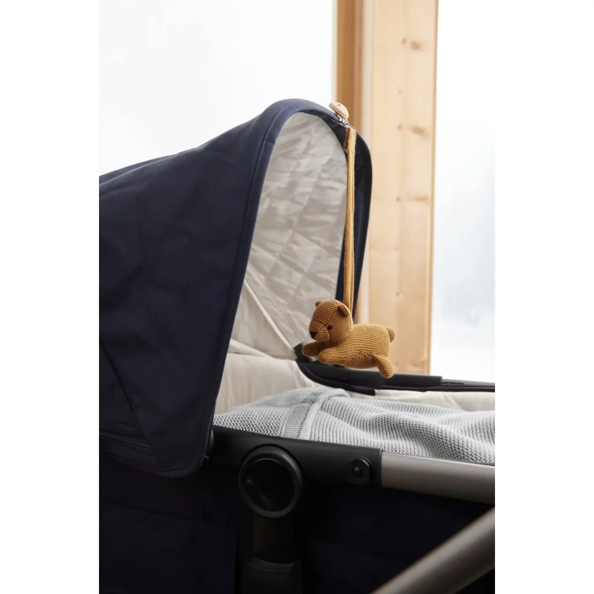 Liewood Musikmobile Mannie „Teddy / Golden caramel“