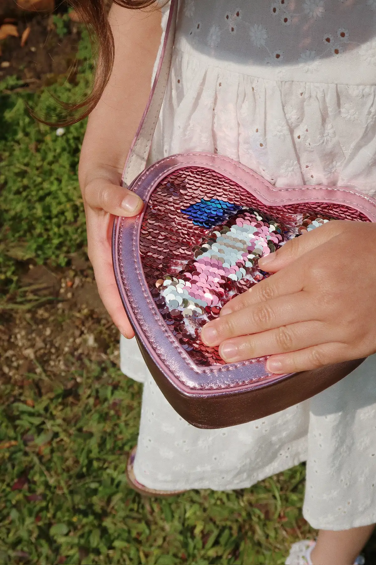 Konges Sløjd Herz-Pailettentasche für Kinder „Tut / Rose“
