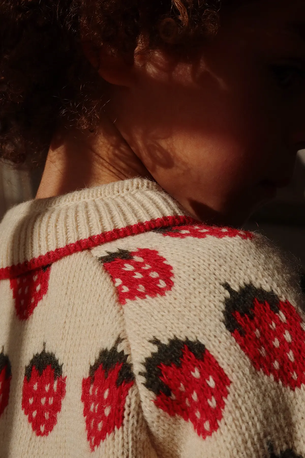 Konges Sløjd Strickjacke Belou „Erdbeere“