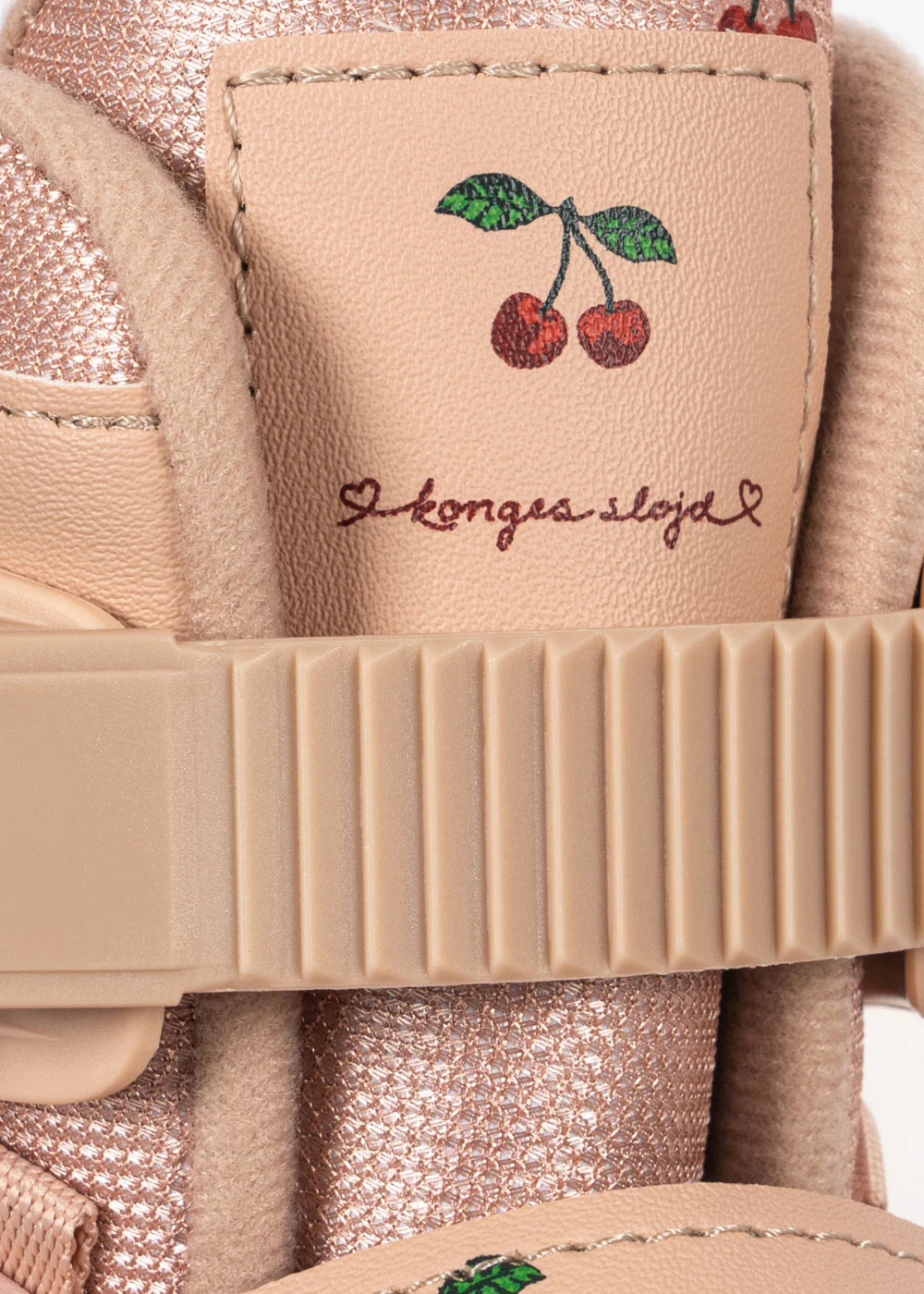 Konges Sløjd Inline-Rollschuhe „Cherry Blush“
