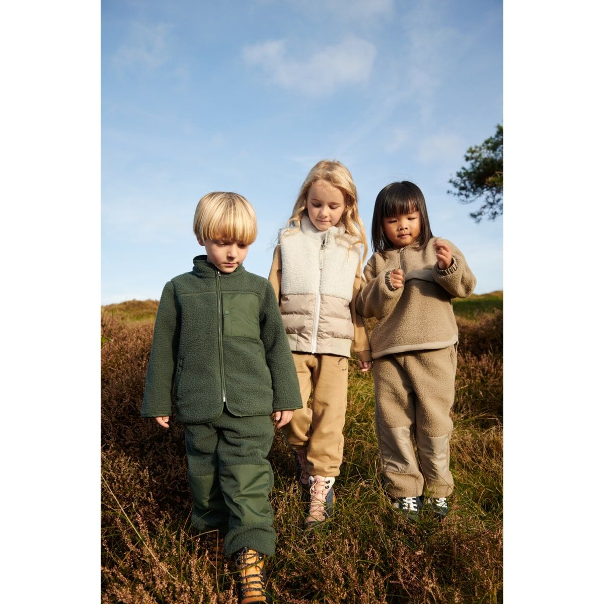 Liewood Kinder-Jogginghose Inga „Golden caramel“, Gr. 92, 122 – Bild 8