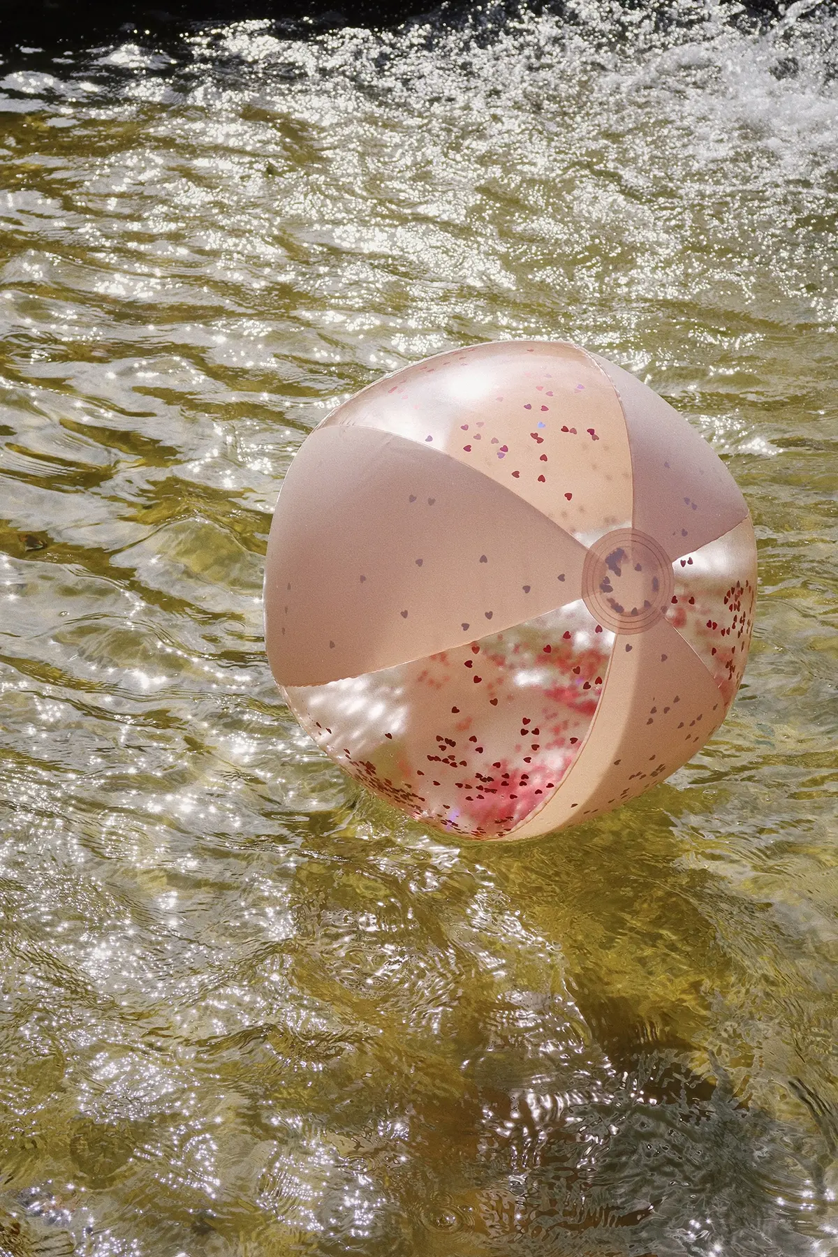 DELISTED Konges Sløjd Wasserball „Blush“, transparent, ø40cm – Bild 3