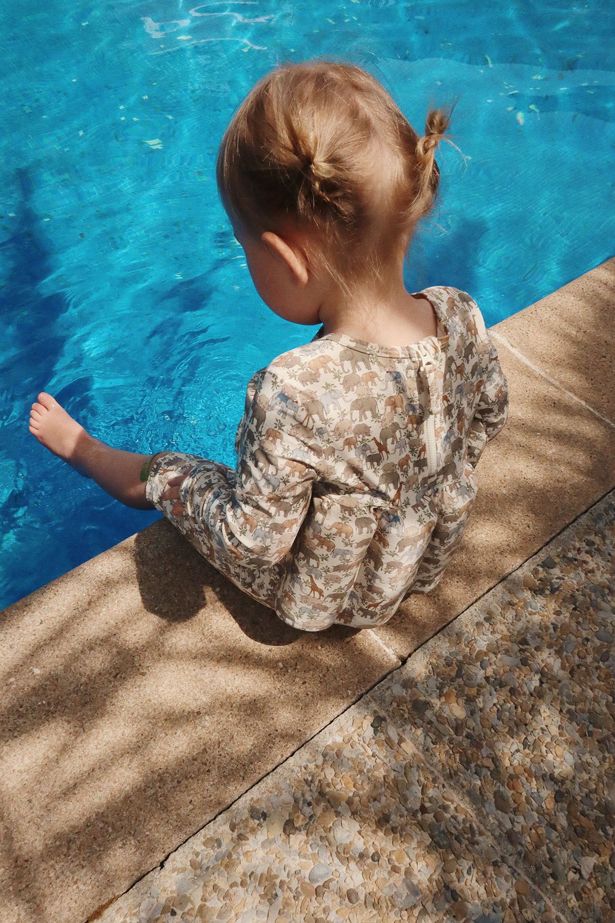 DELISTED Konges Sløjd Floatsuit Schwimm-Jumpsuit „Safari“, mit Schwimmhilfe, LSF 50+, Gr. 110, 116 – Bild 7