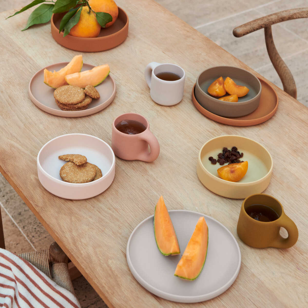 Liewood Andie Silikon Kindergeschirr-Set „Rose multi mix“, 3er-Set – Bild 6