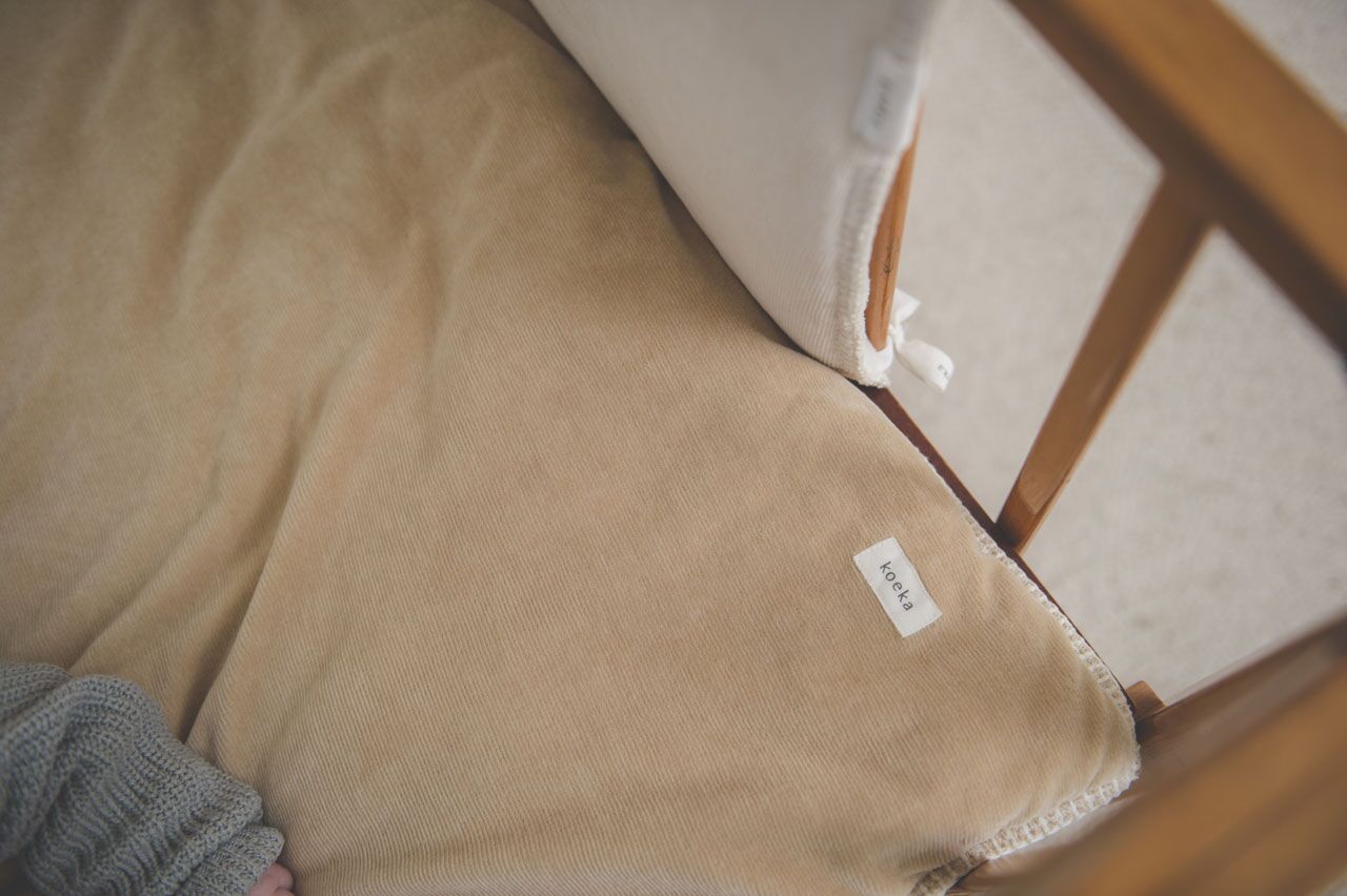 koeka Krabbeldecke Oddi „grain / warm white“ 80x100cm – Bild 4
