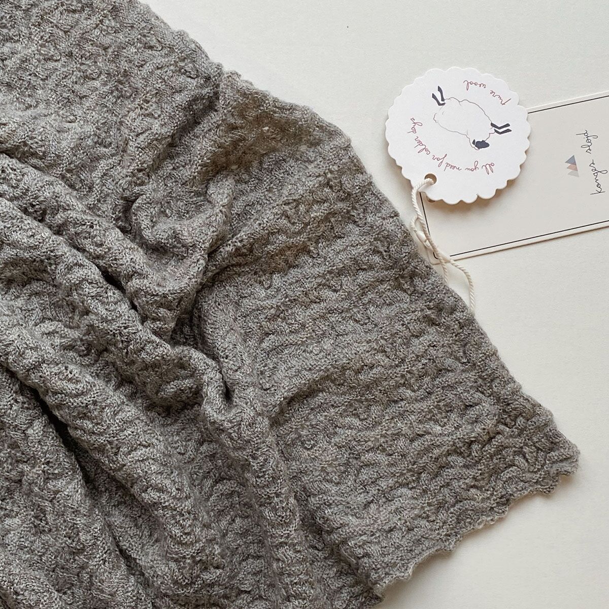 Konges Sløjd Babydecke „Grey Melange“, Merinowolle, 100x70cm – Bild 3