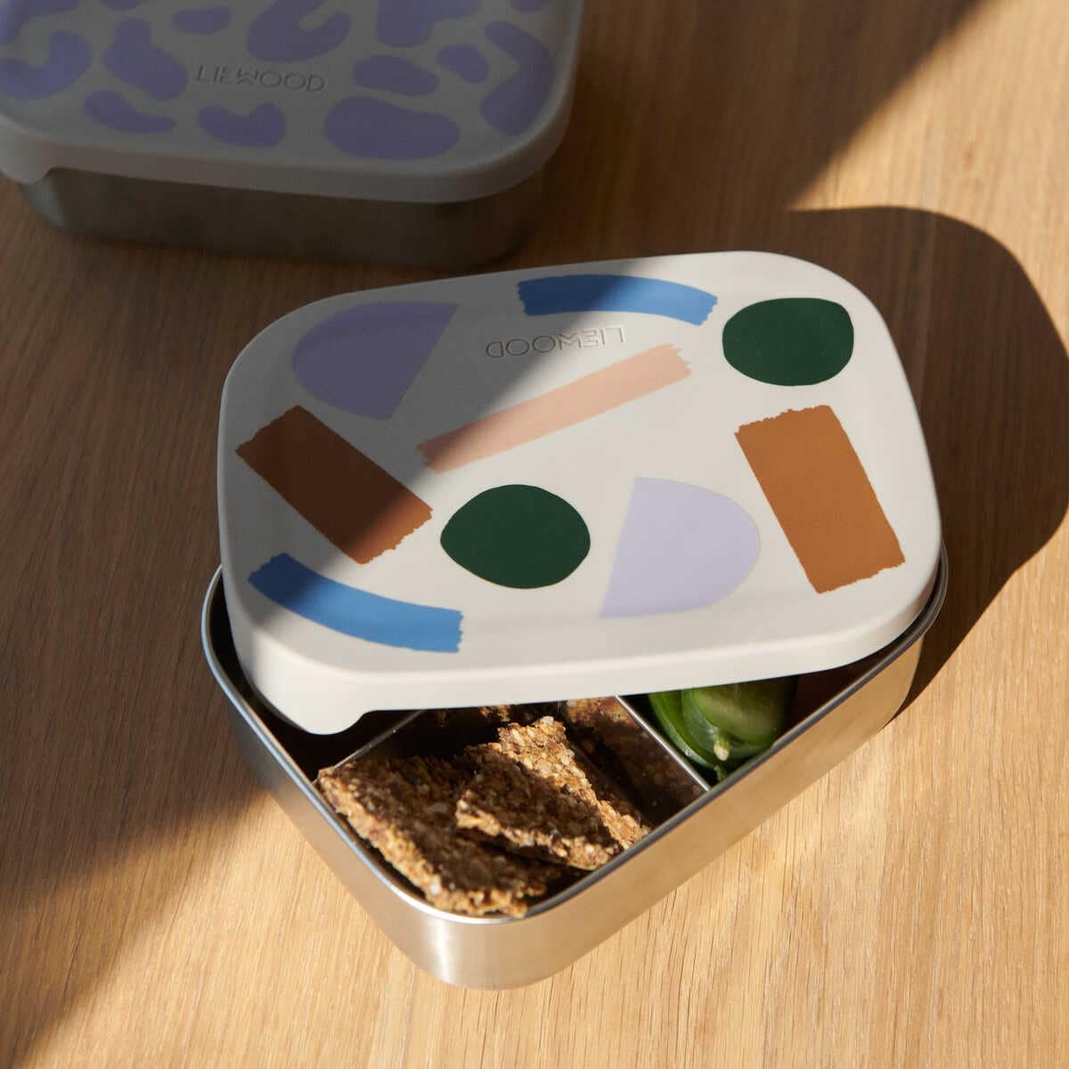 Liewood Arthur Lunchbox „All together / Sandy “, Edelstahl mit Silikon-Deckel – Bild 3