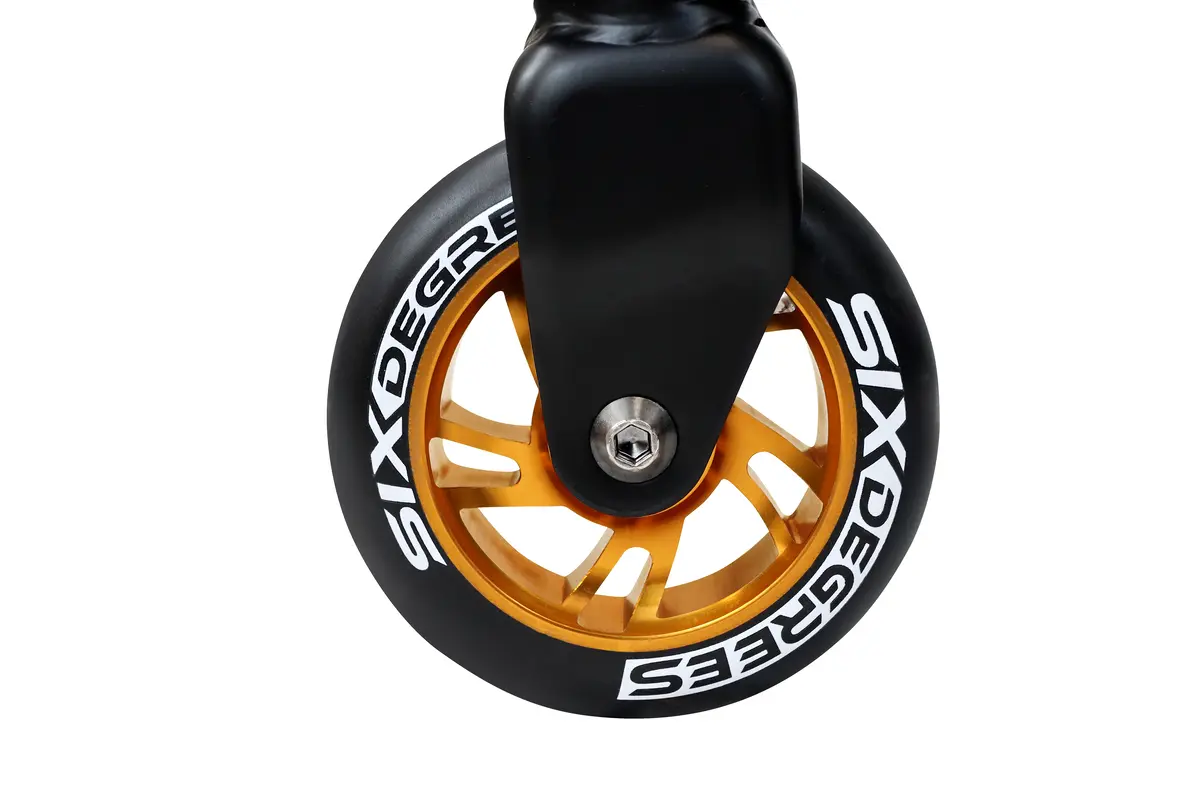 Six Degrees Aluminium Stuntscooter 100 mm – Schwarz-Kupferbraun