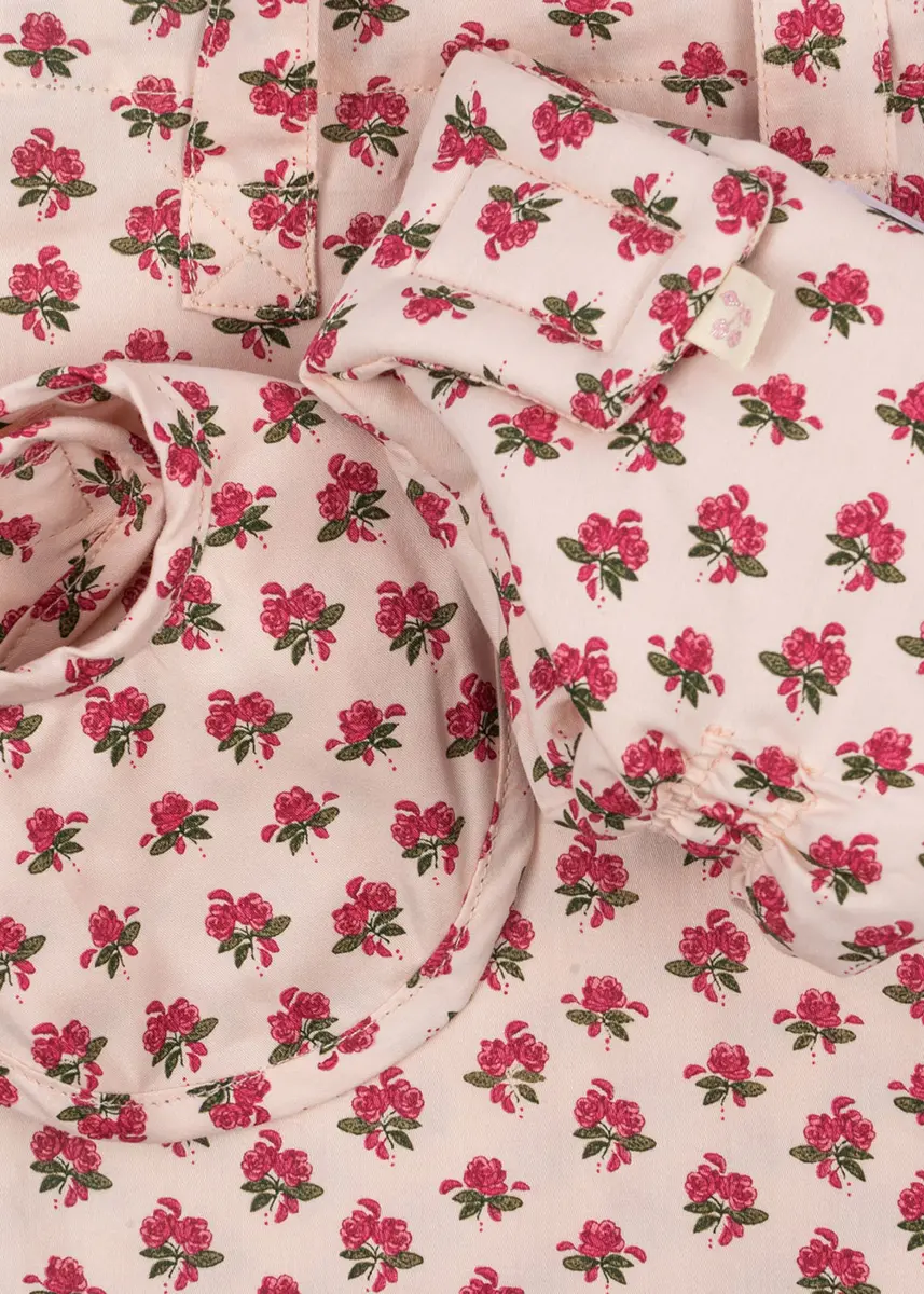 Konges Sløjd Puppen-Wickelset „Rosie Rose“ für 42cm Puppen