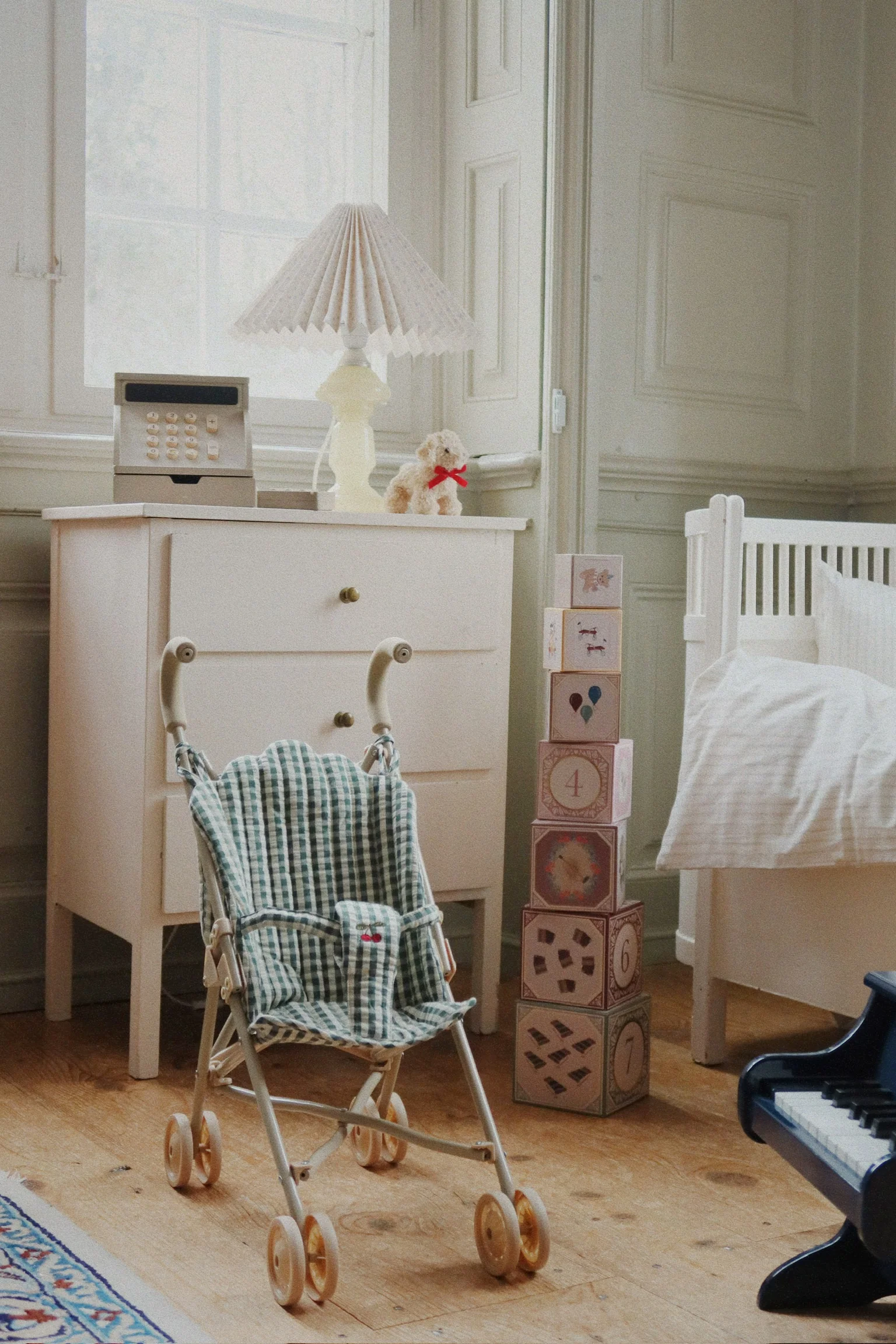 Konges Sløjd Puppen-Buggy „Smoke Pine Check“