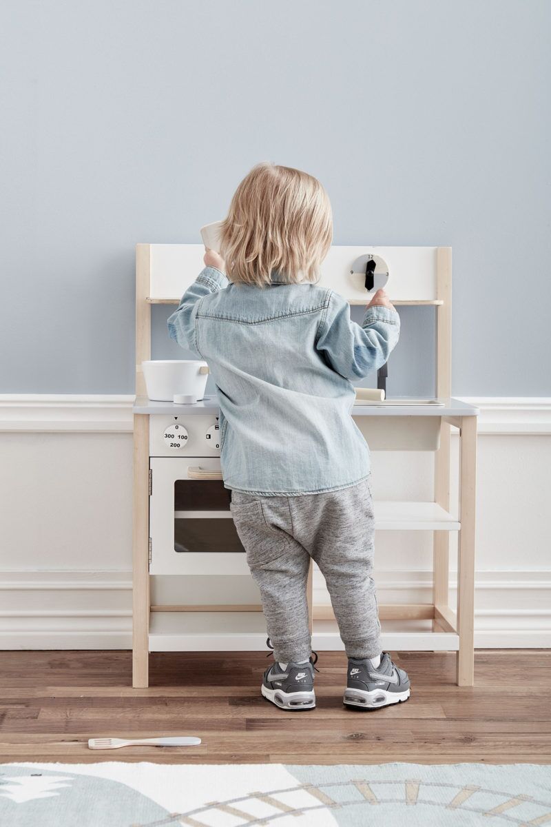 Kids Concept Spielküche mit Junge