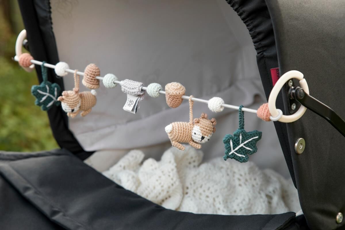 Sebra Häkel-Kinderwagenkette, Sika der Hirsch Mood