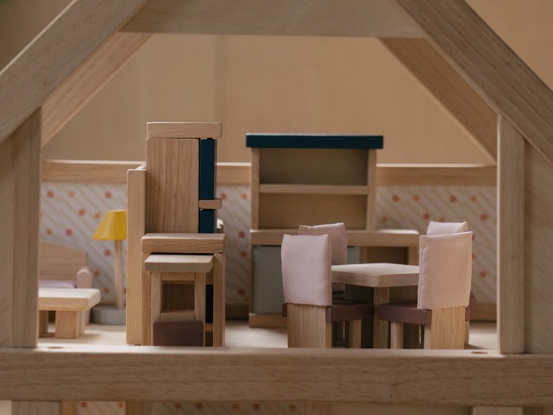 PlanToys Esszimmer „Orchard“ Puppenhausmöbel-Set 04