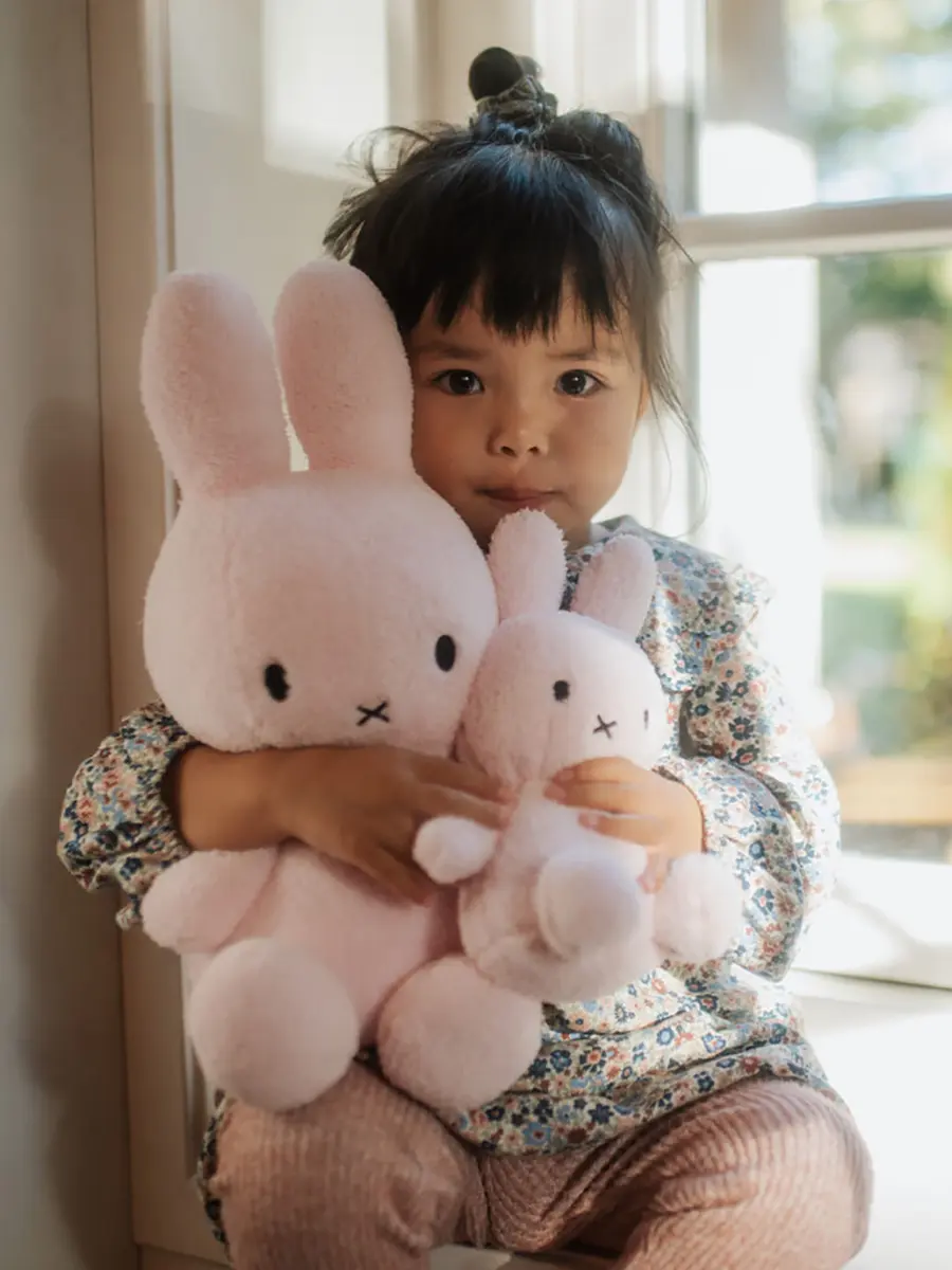 Miffy Kuschelhase Terry „Light Pink“ Sitting H23cm