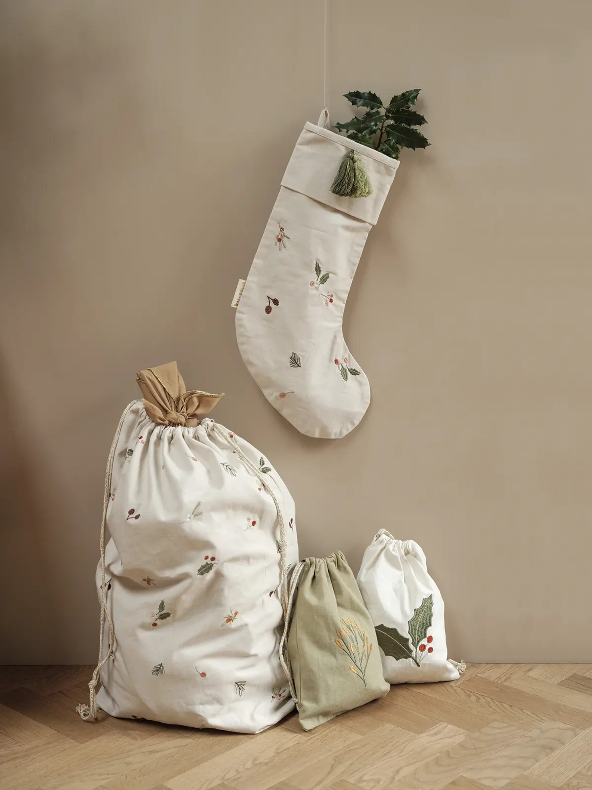 Fabelab Weihnachtsstrumpf „Rentier / Caramel“, L52cm – Bild 2