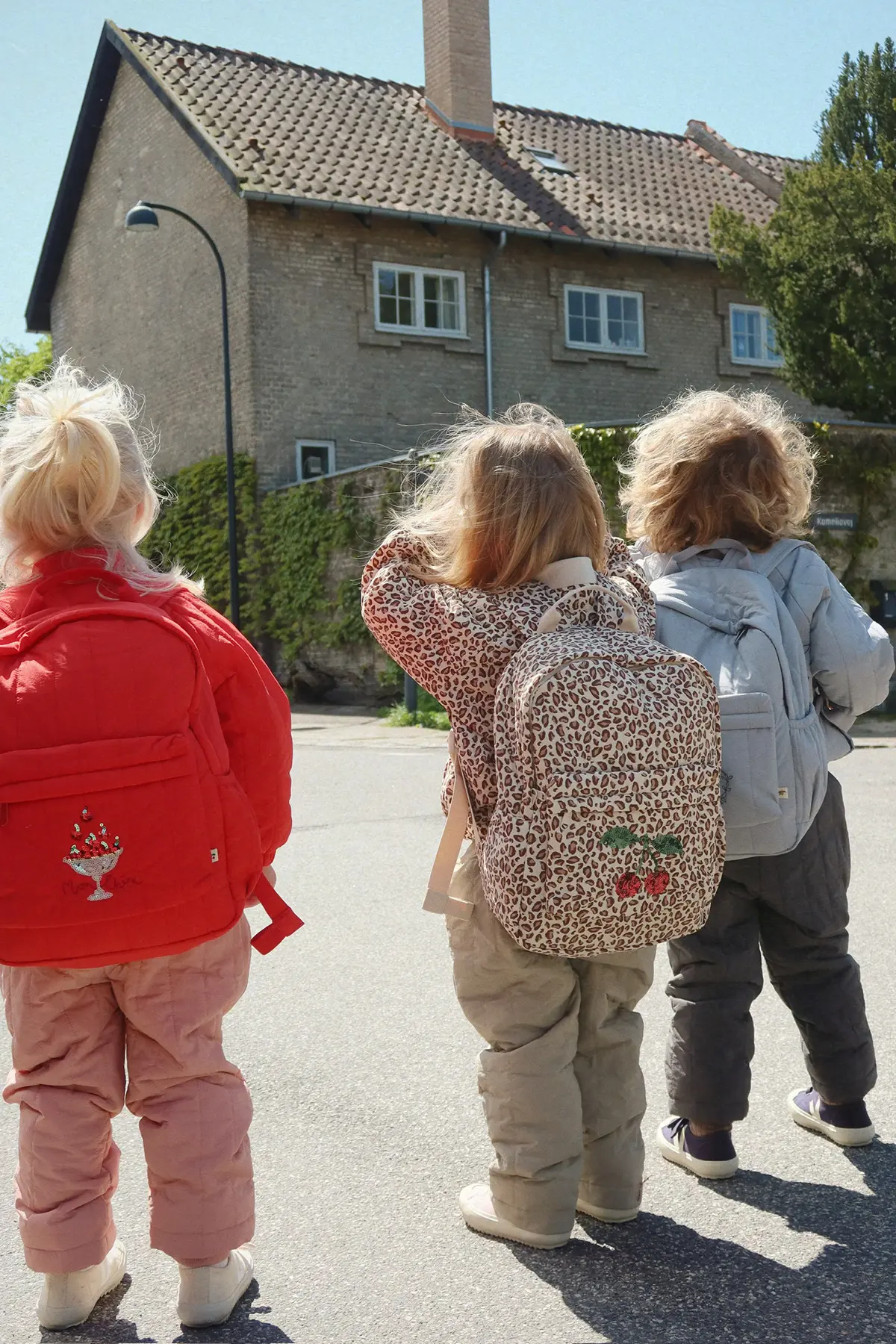 Konges Sløjd Kinderrucksack Juno „Pailletten / Leo“