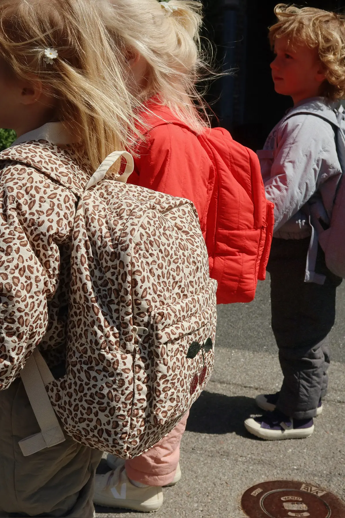 Konges Sløjd Kinderrucksack Juno „Pailletten / Leo“