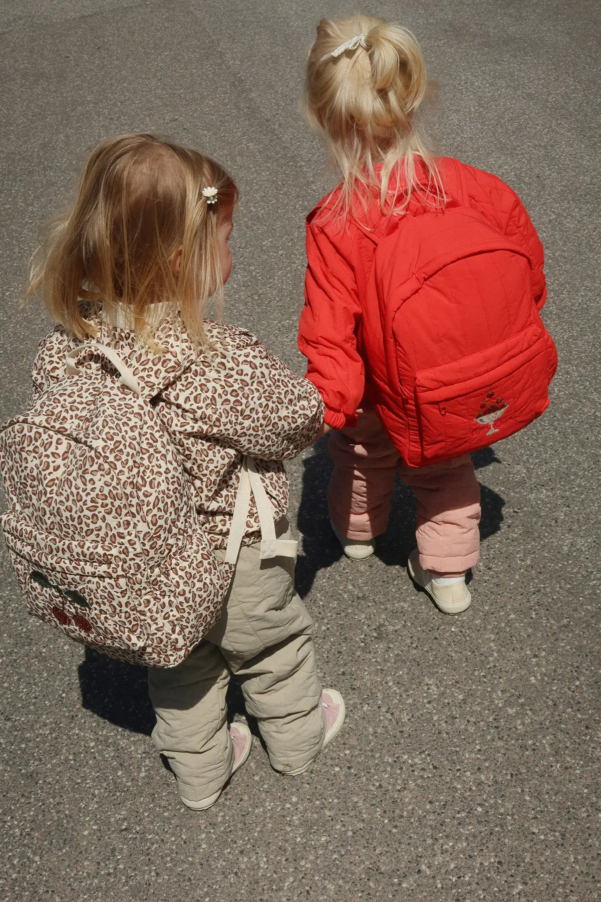 Konges Sløjd Kinderrucksack Juno „Pailletten / Leo“