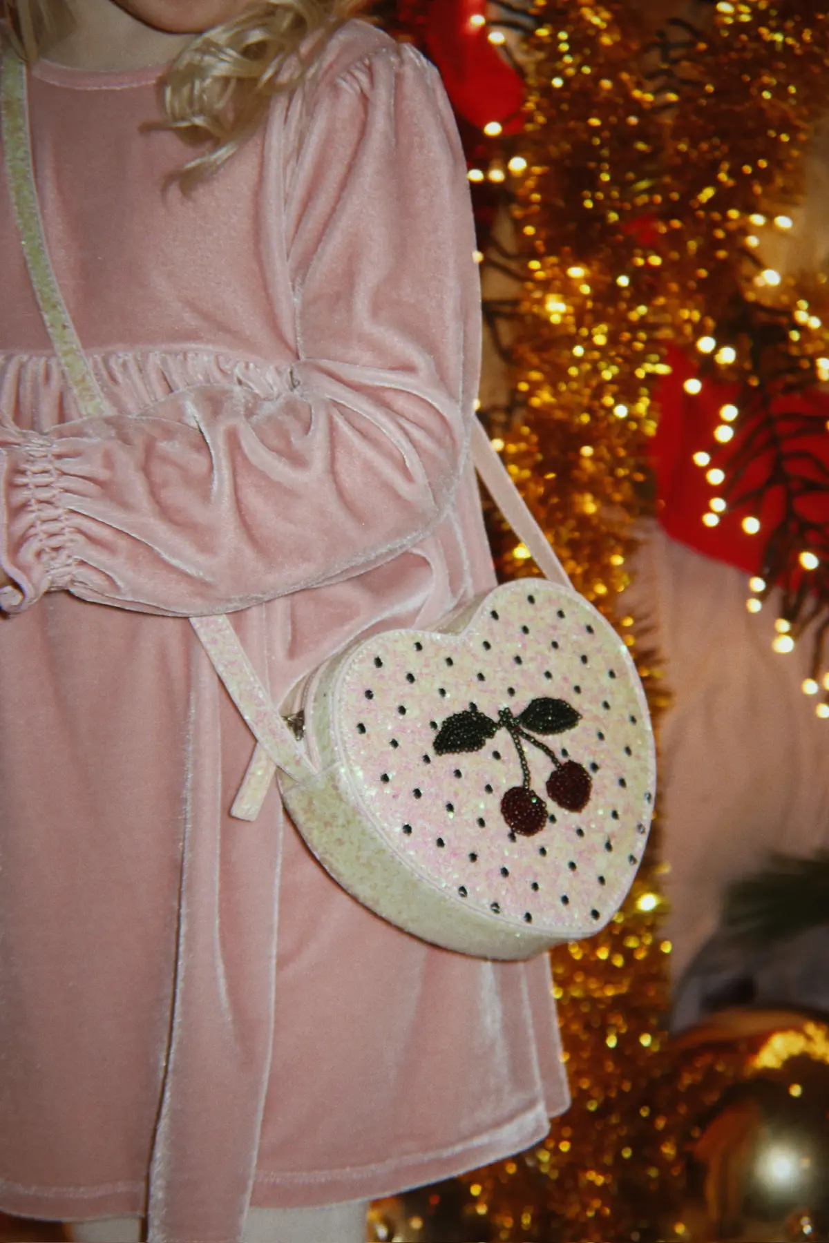 Konges Sløjd Tut Schultertasche „Cherry“ – Bild 4