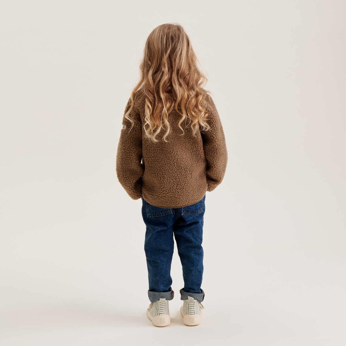 Liewood Ronja Flor Anorak „Oat“, Teddystoff, Gr. 80 – Bild 9