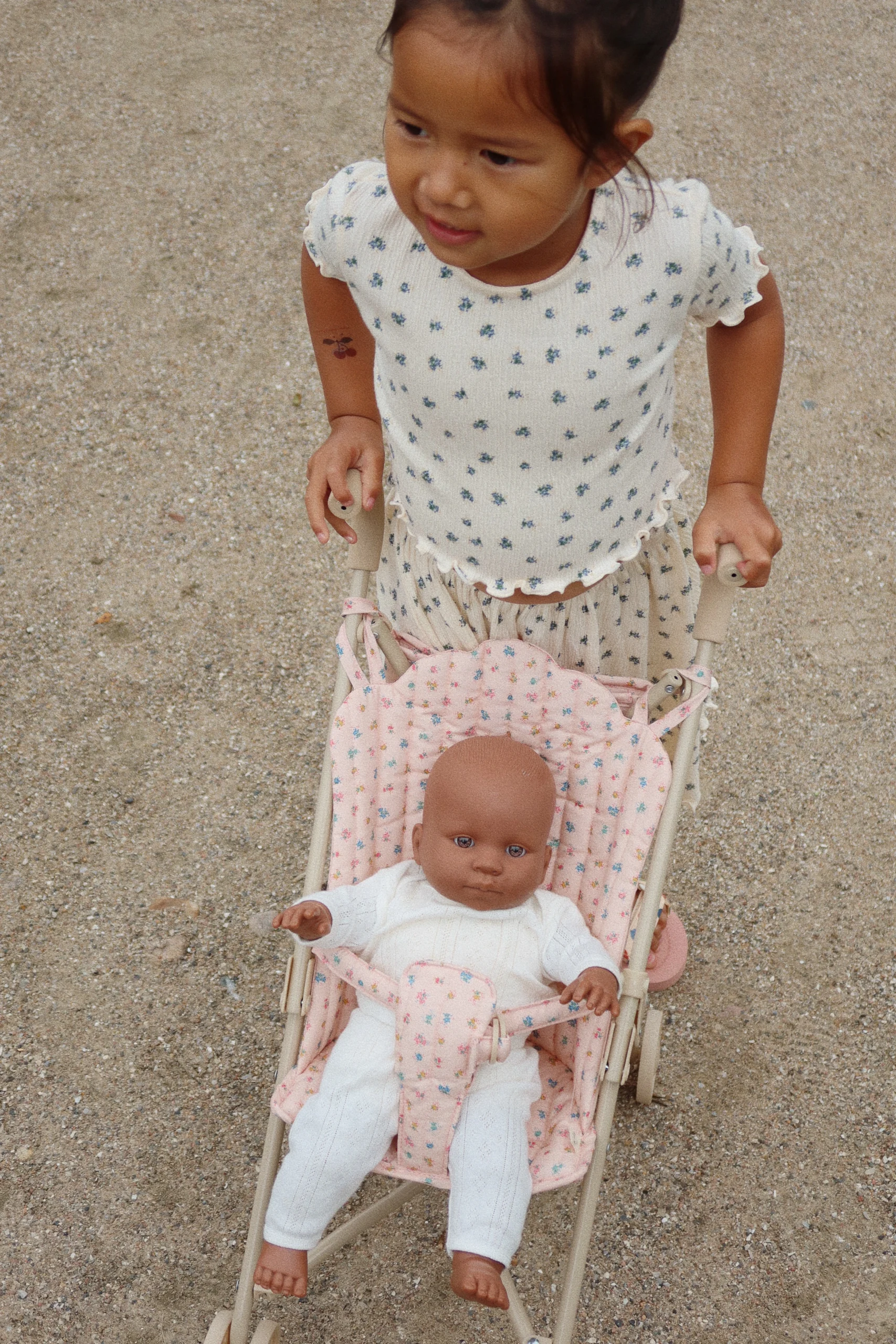 Konges Sløjd Puppen-Buggy „Bloomie Blush“