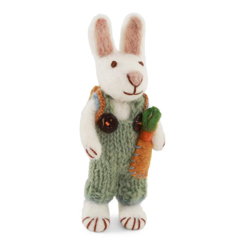 Gry & Sif Hasenfamilie „weißer Hase mit Rucksack und Karotte“ H12cm