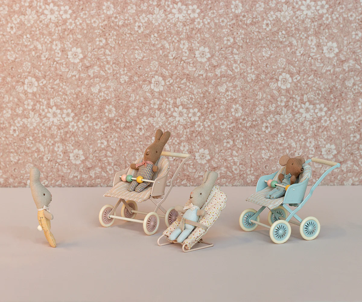 Maileg Vintage-Kinderwagen für Babymäuse „Rose“