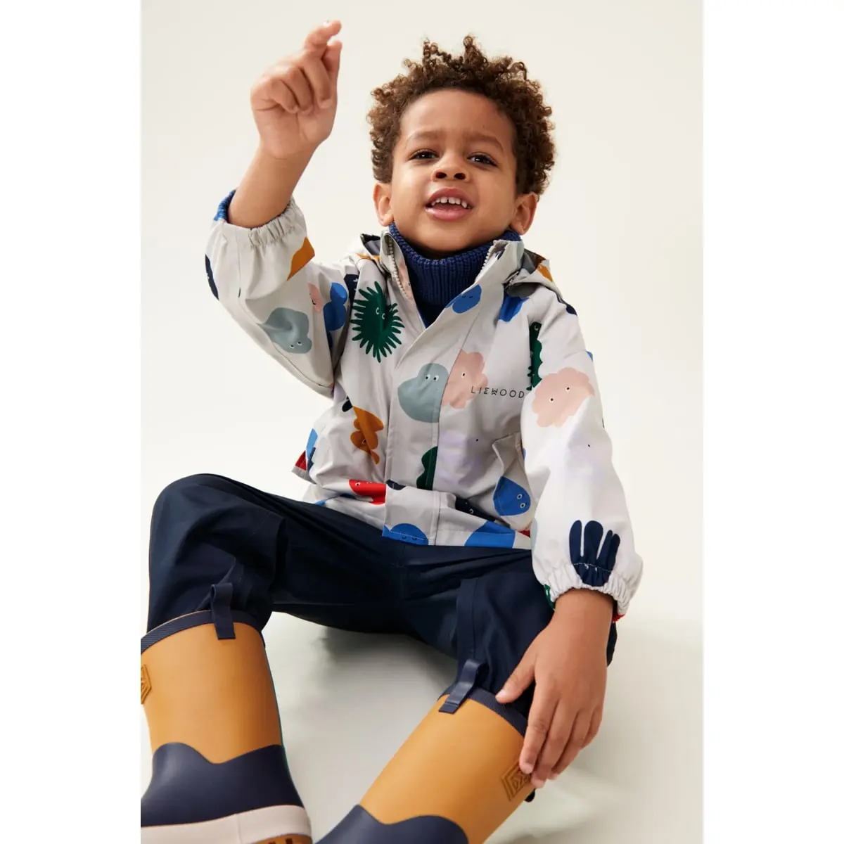Liewood Softshell Regenjacke Pedia „Robots / Indigo blue“, Gr. 104, 116, 122, 134 – Bild 7