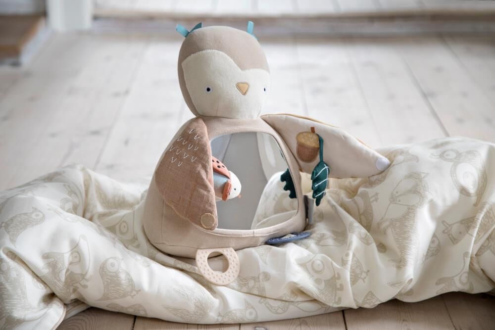 Sebra Activity-Spielzeug „Blinky die Eule“, H32cm Mood 1