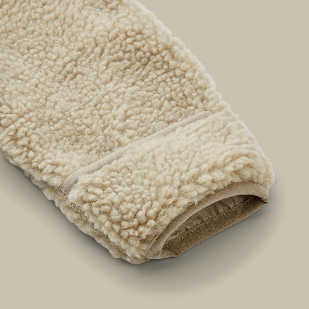 Liewood Fraser Baby-Overall „Sand“, Teddystoff Gr. 74, 80 – Bild 4