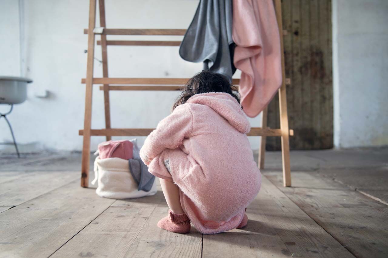 koeka Bademantel Dijon shadow pink Mood 4