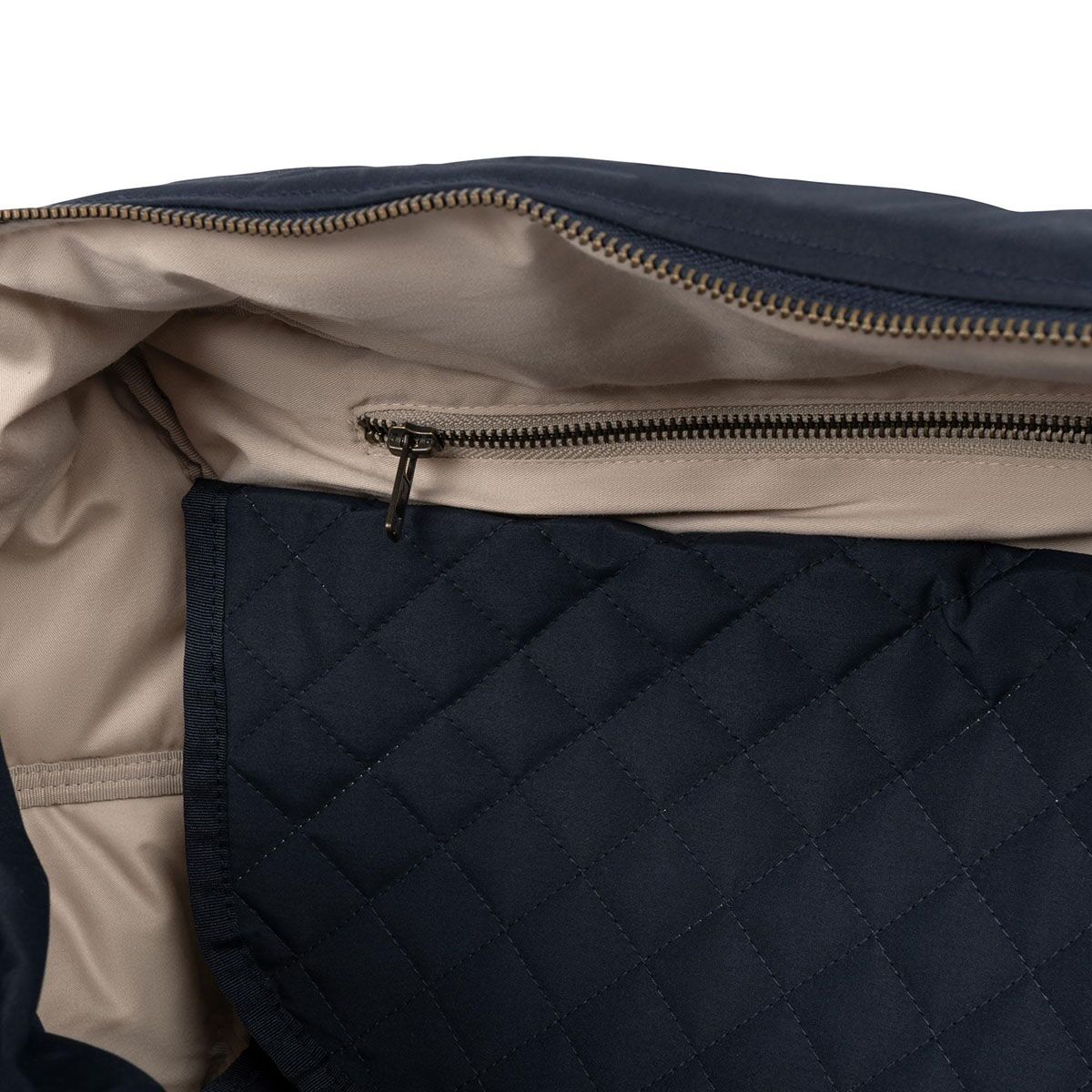 DELISTED Konges Sløjd Wickeltasche „Cherry Blush“, inkl. Wickeltunterlage – Bild 4