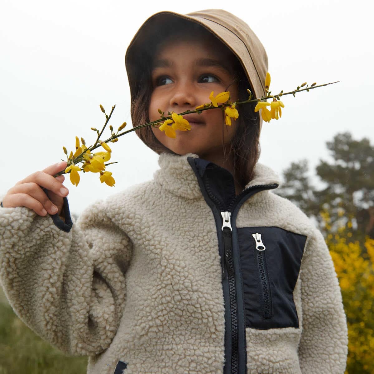 Liewood Nolan Sherpa Jacke für Kinder „Graphic swirls / Classic navy“, Gr. 80, 86 – Bild 11