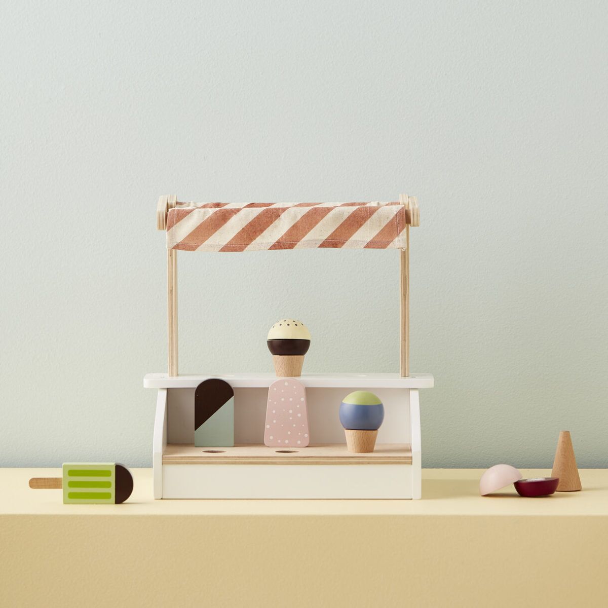 Kids Concept Eisverkaufsstand aus Holz Mood