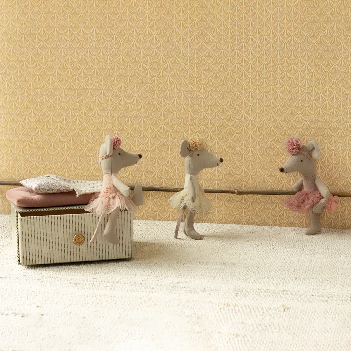 Maileg Kleine Schwester Ballerina Maus „cremefarben“ H11cm