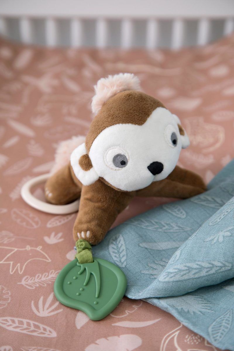 Sebra Activity-Spielzeug „Maci der Affe“ Mood 2