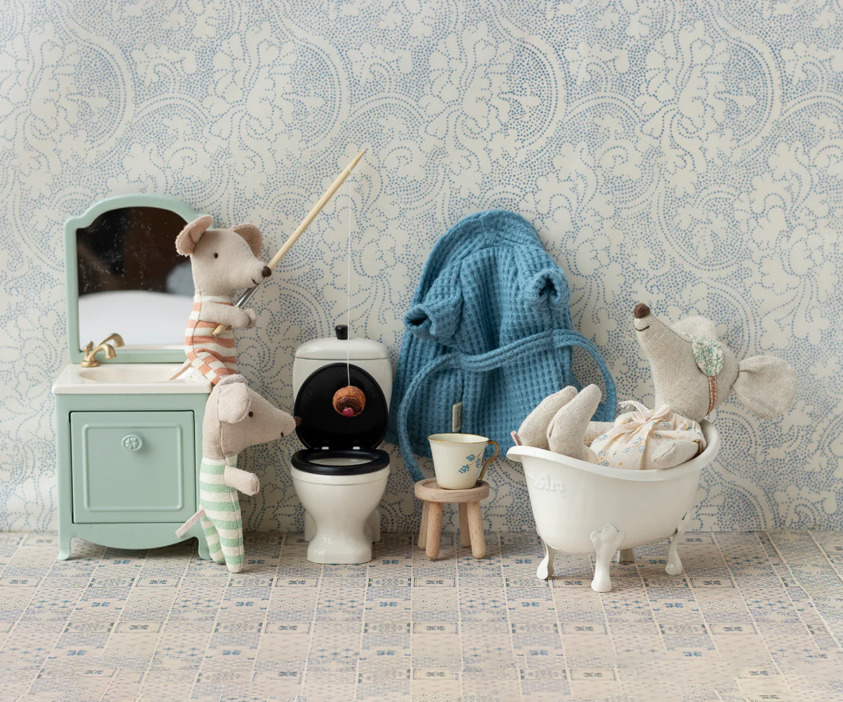 Maileg Vintage-Puppenbadewanne, Metall, Gr. Maus Mood 1.webp Maileg Vintage-Puppenbadewanne, Metall, Gr. Maus Mood 3.webp Maileg Vintage-Puppenbadewanne, Metall, Gr. Maus Mood