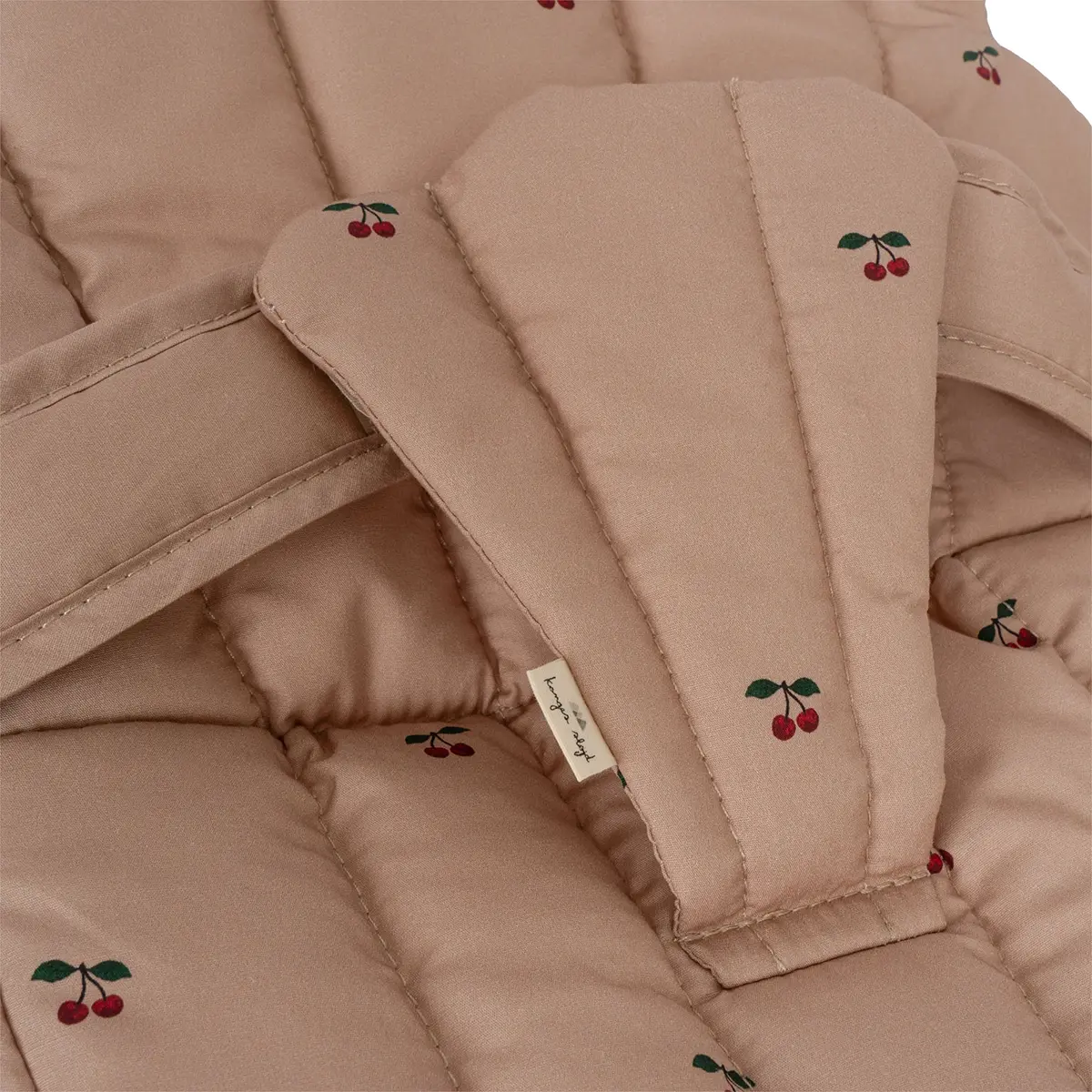 Konges Sløjd Puppen Babywippe „Cherry Blush“ für 40cm-Puppen
