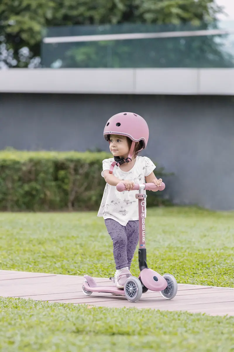 Globber Roller Junior Foldable Lights ECO mit Leuchtrollen – Beere, 2-6 Jahre, Modell 2025